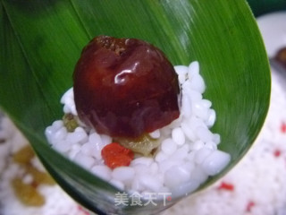 Change The Flavor of Rice Dumplings[goji Berry, Raisin, Jujube and Rice Dumplings] recipe