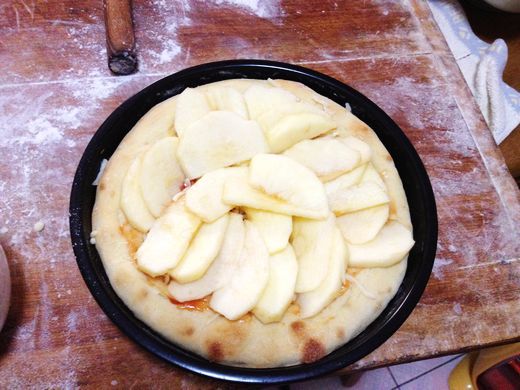 Apple Pizza recipe