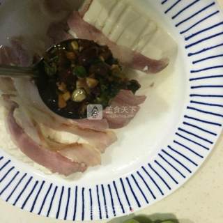 Steamed Tofu with Bacon recipe