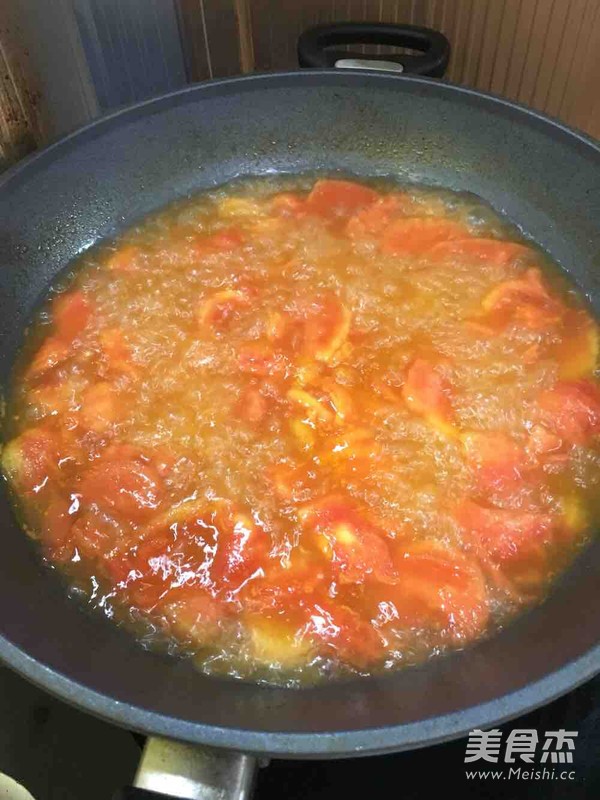 Tomato Stick Bone Soup recipe