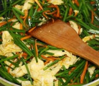 Egg Fried Leek Moss recipe