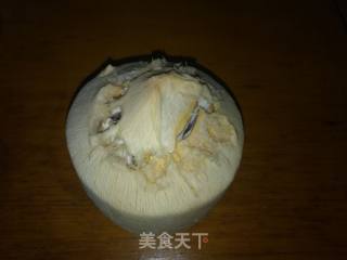 Coconut Stewed Snow Fungus in Syrup recipe