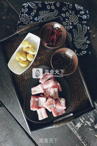 Chestnut Braised Pork Ribs recipe