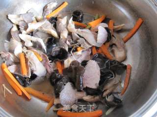 Fried Fungus with Fresh Mushrooms recipe