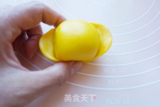 [tianjin] Yuanbao Egg Yolk Crisp recipe