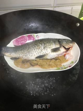 Steamed Crucian Carp recipe
