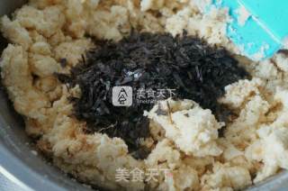 Seaweed Pork Floss Crackers recipe