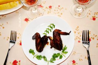 Grilled Chicken Wings with Black Pepper recipe