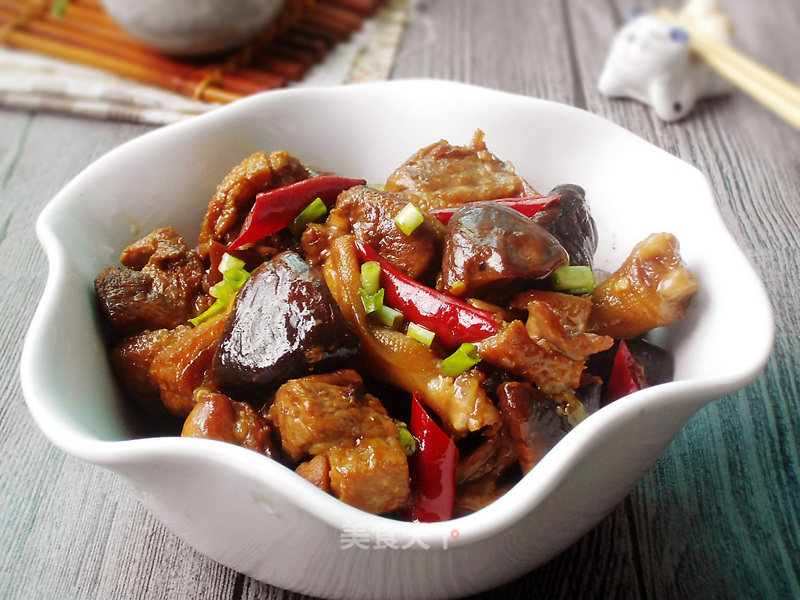 Braised Duck with Mushrooms recipe
