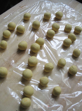 Milk Sweet-scented Osmanthus Pumpkin Balls---the Sweetness of Autumn recipe