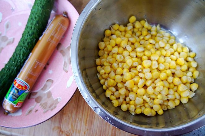 Stir-fried Ham Sausage with Tender Corn recipe