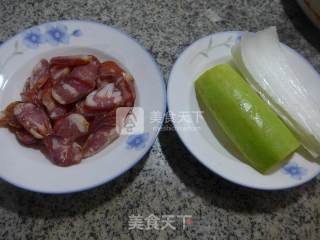 Stir-fried Zucchini with Cabbage Stalks and Spicy Sausage recipe