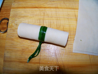 Xinlan Handmade Private Kitchen [celery Thousands of Hand Rolls]-fresh and Pleasant, Just Like Hibiscus in Water recipe