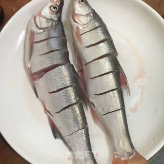 Braised Chaohu White Trevally recipe