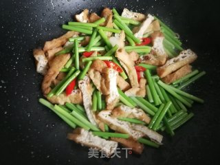 Fried Tofu with Garlic Moss. recipe