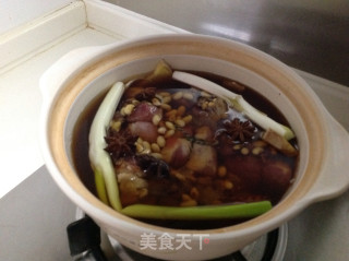 Taiwanese Dongpo Meat Made by Son recipe