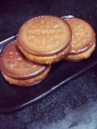 Pumpkin Sandwich Biscuits recipe