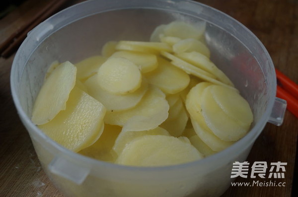 Stir-fried Potato Chips recipe