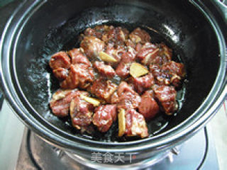 A Nutritious Appetizer in Winter-beef Stew with Radish recipe