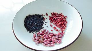 Red Kidney Bean and Black Rice Porridge recipe