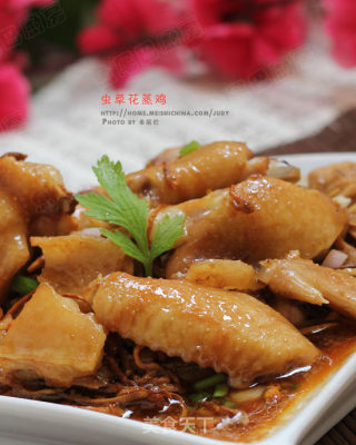 Not Cold But Not Dry, A Good Choice for Tonic in Winter --- Steamed Chicken with Cordyceps recipe