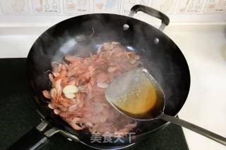 Stir-fried River Prawns with Leek recipe