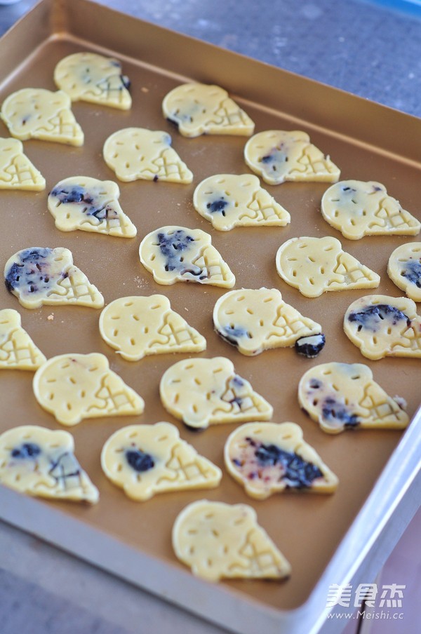 Blueberry Biscuits recipe