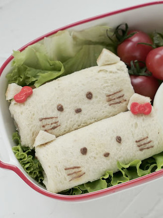 Hellokitty Toast Roll recipe