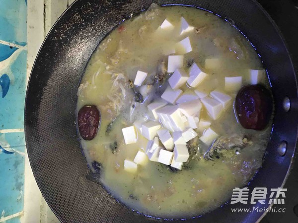 Ang Thorn Fish Tofu Soup recipe