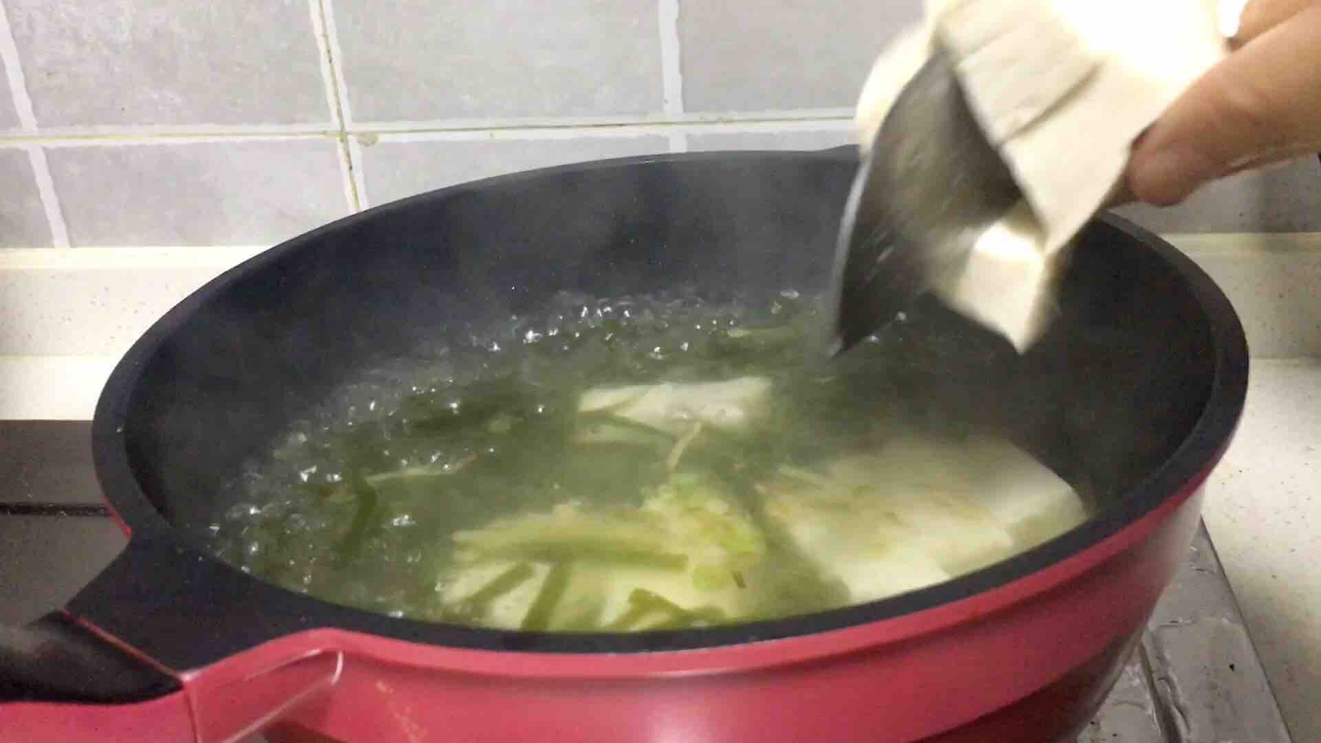 Seaweed Tofu Soup recipe