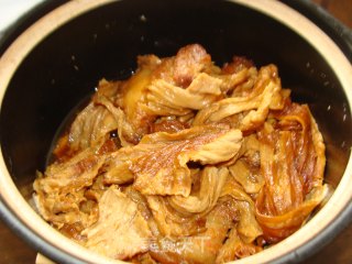 A Simple Home-cooked Dish-braised Pork with Yuba and Braised Pork recipe