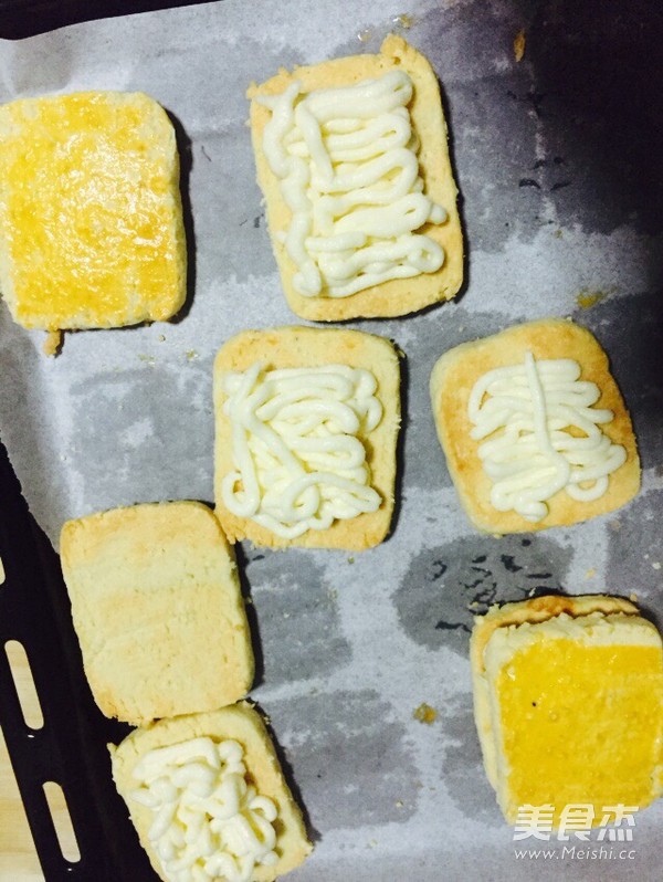 Coconut Cheese Sandwich Biscuits recipe