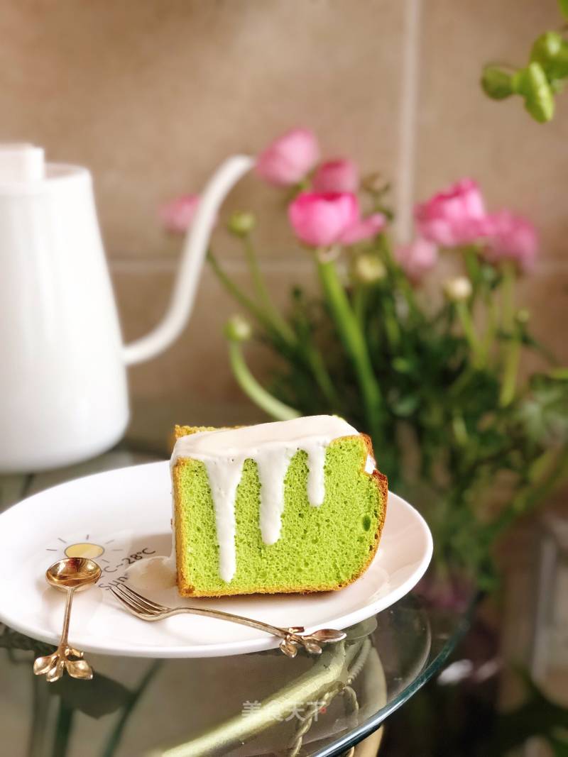 Spinach Chiffon Cake recipe