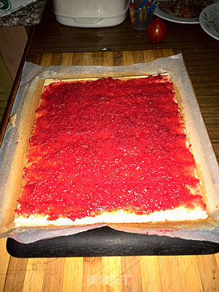 Cherry Cake Roll recipe