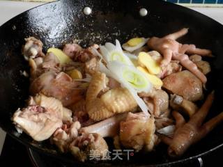 Chicken Stewed Hazel Mushroom recipe