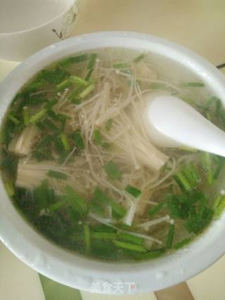 Enoki Mushroom Lean Meat Soup recipe