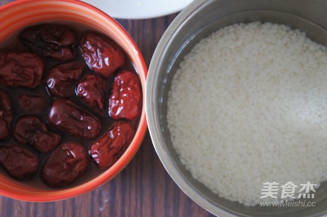 Glutinous Rice Porridge with Lily, Pumpkin, Red Dates recipe