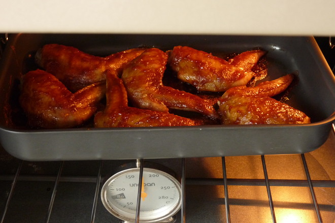 Grilled Chicken Wings with Jam recipe