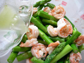 Asparagus Mixed with Shrimp recipe