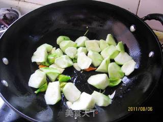 Loofah Fried Noodle Fish recipe