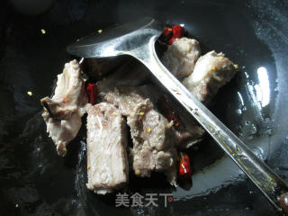 Braised Pork Ribs with Cabbage recipe