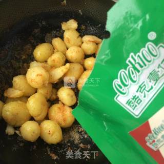 Spicy Herbed Baby Potatoes recipe