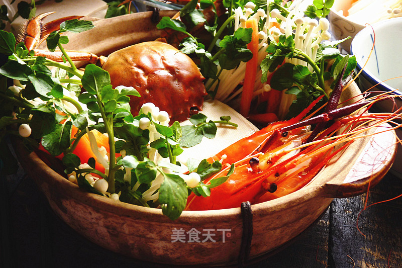 Mushroom Seafood Hot Pot recipe