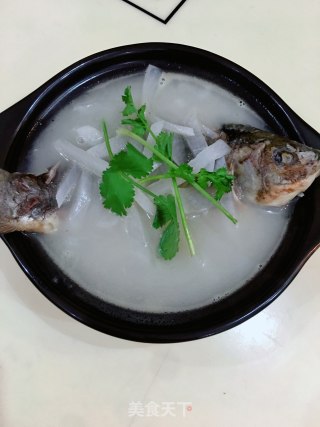 Carp Soup with White Radish recipe