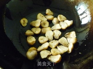 [yi Ru Kuai Shou Xiao Stir] Straw Mushroom in Oyster Sauce recipe