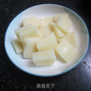 Rice Tofu Small Intestine Soup recipe