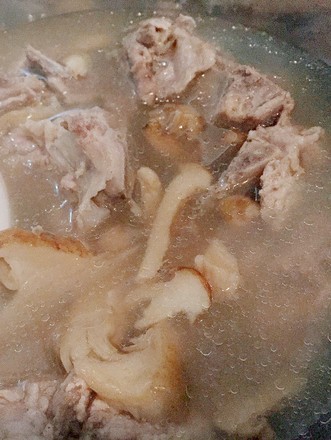 Porcini Mushroom Stewed Spine Soup recipe