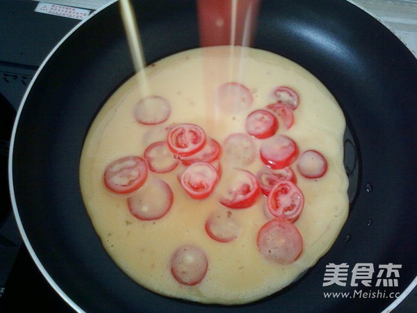 Little Tomato Omelet recipe