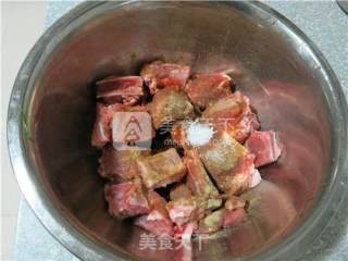 Steamed Pork Ribs with Reed Leaf Glutinous Rice recipe