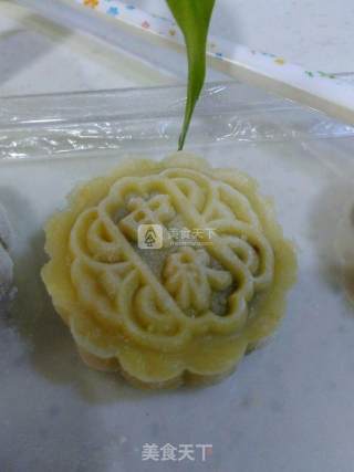 Sweet Potato Snowy Mooncakes recipe